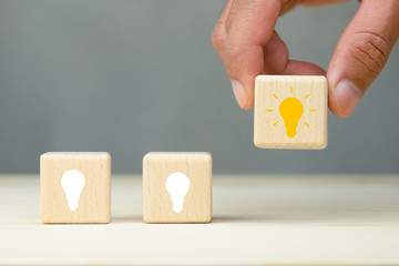 罗宾范佩西的资料！