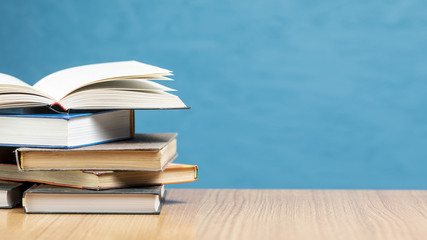 不向命运低头的名人事例