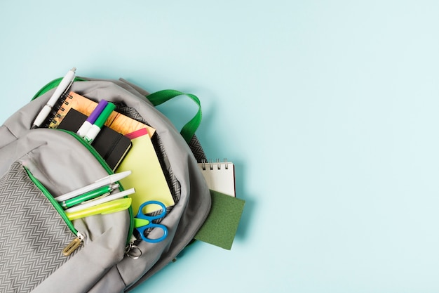 红豆象征相思的典故是什么？